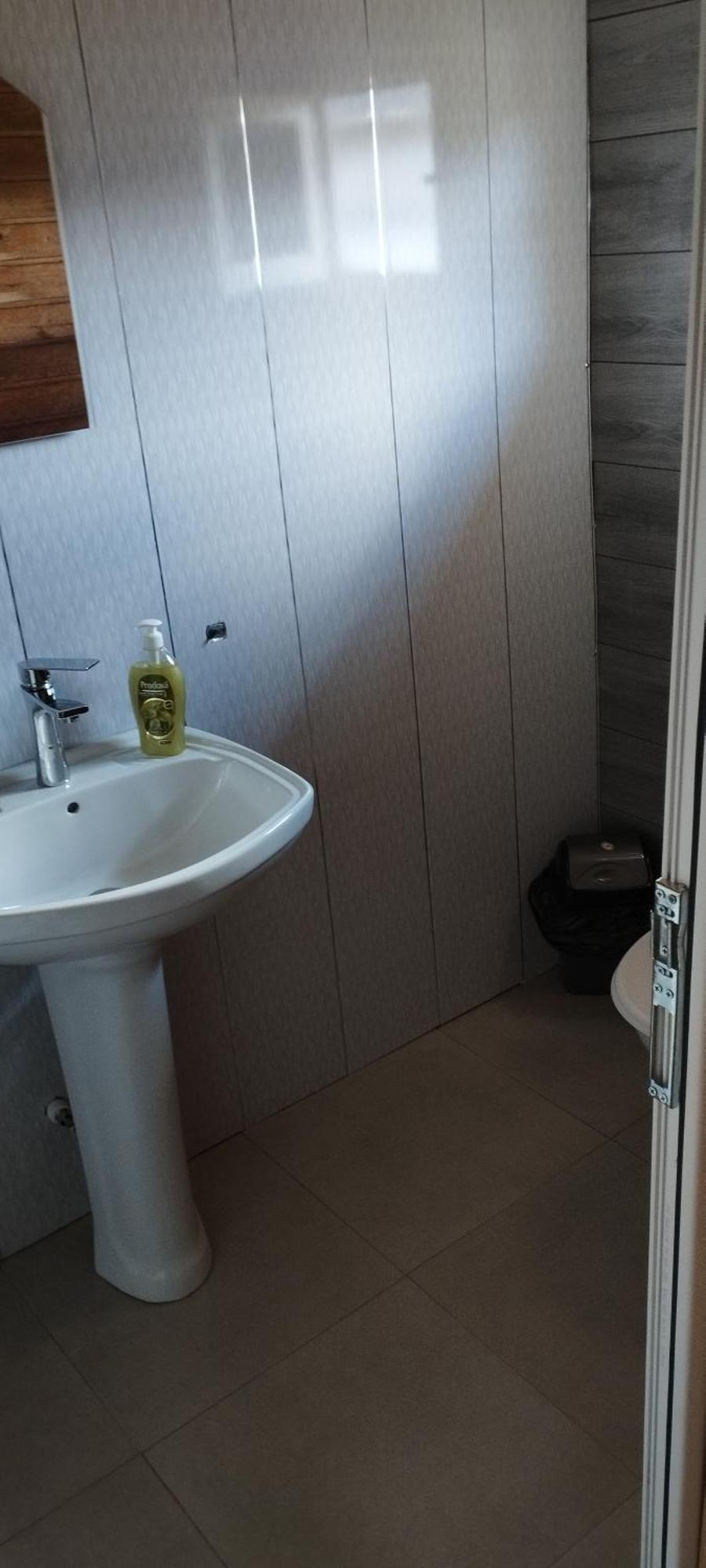 Guesthouse Omalo Bagian luar foto